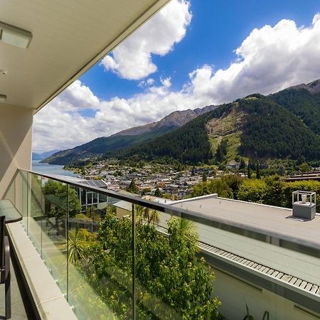 Stylish Haven Luxury Interiors In Prime Location Apartment Queenstown Exterior photo